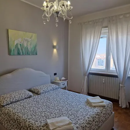 Casaserena Vicino Metro Bengasi Torino * مونْكالييري